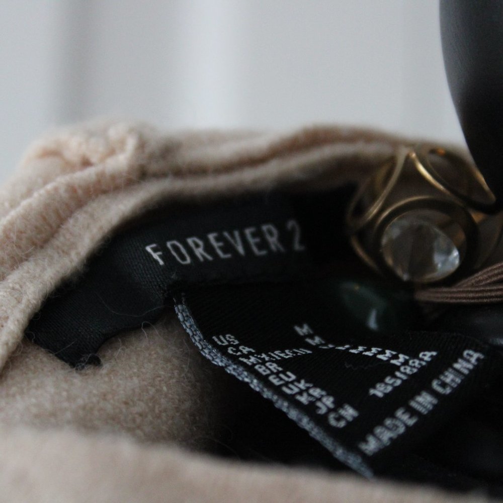 Forever 21 Beige Cropped Hoodie - Picture 8 of 9